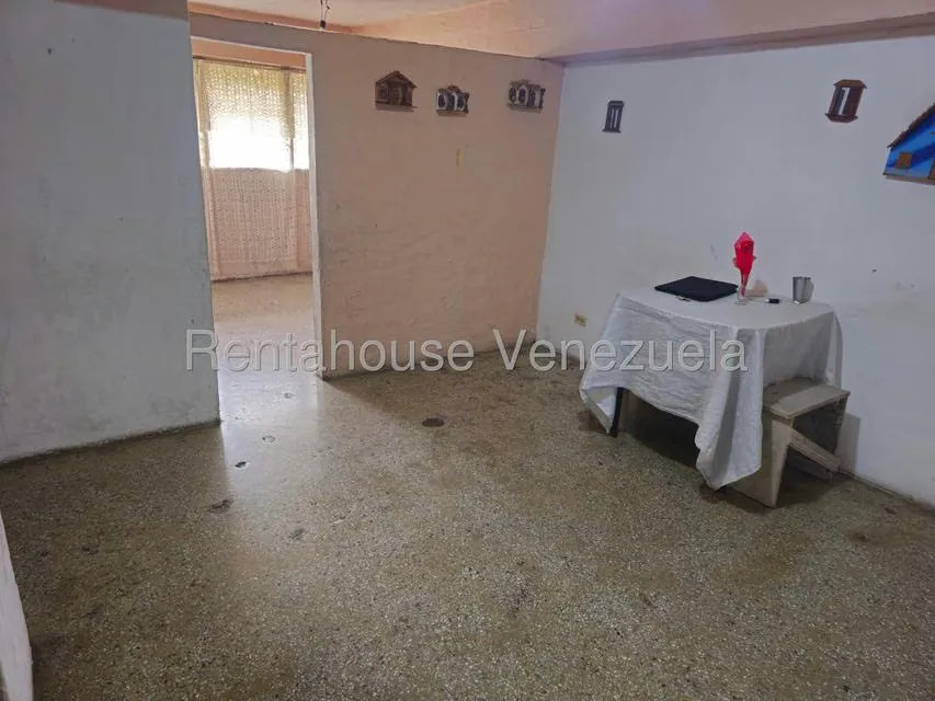 Apartamento (1 Nivel) en Venta en Caricuao, Distrito Metropolitano - 6