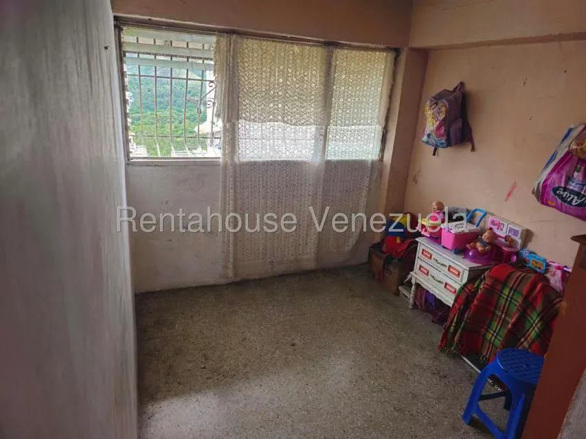 Apartamento (1 Nivel) en Venta en Caricuao, Distrito Metropolitano - 8