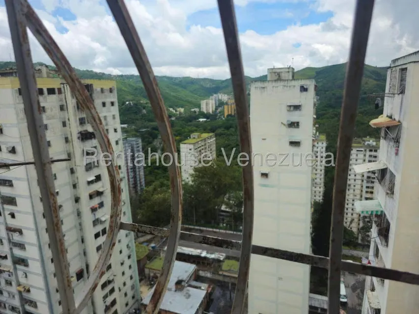 Apartamento (1 Nivel) en Venta en Caricuao, Distrito Metropolitano - 10