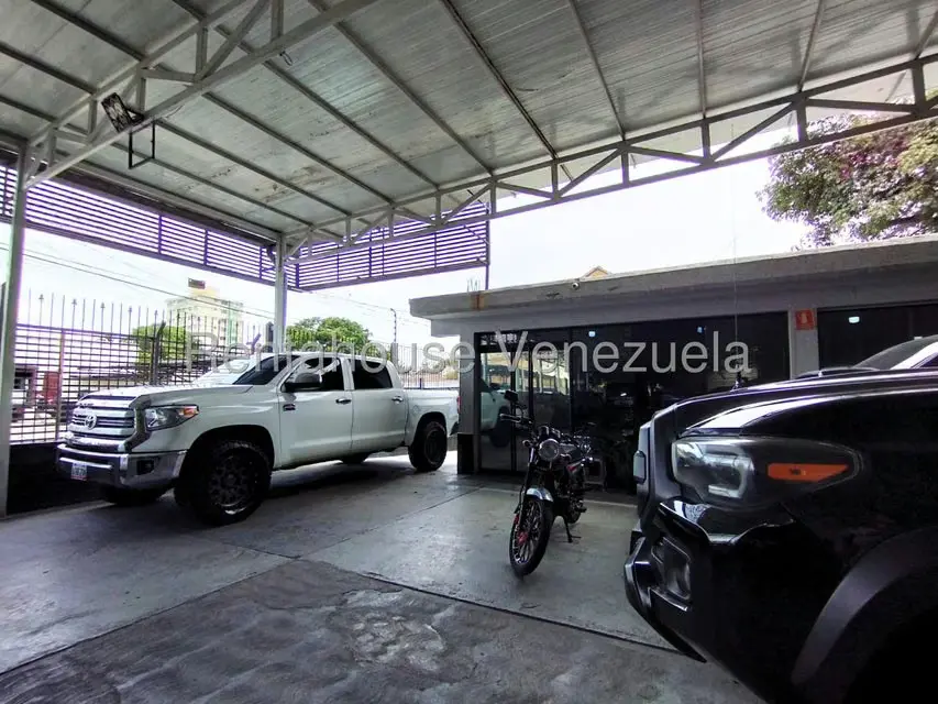 Local Comercial en Venta en Centro, Lara - 28