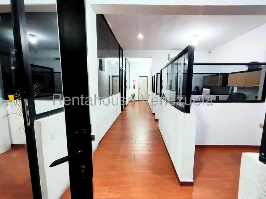 Local Comercial en Venta en Centro, Lara - 32