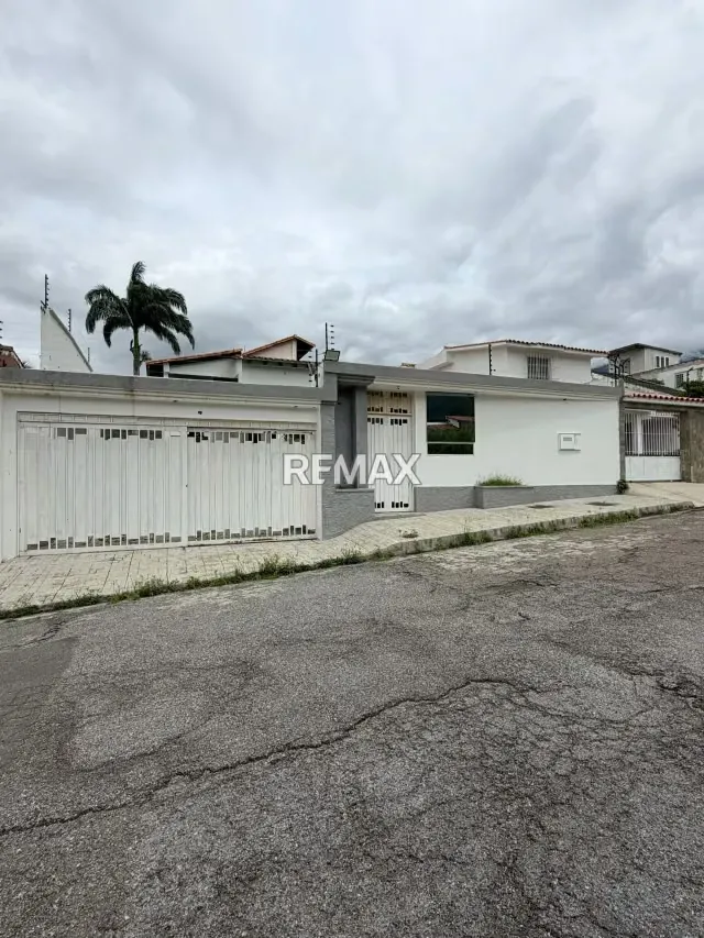 Casa en Venta Urb El Castaño
