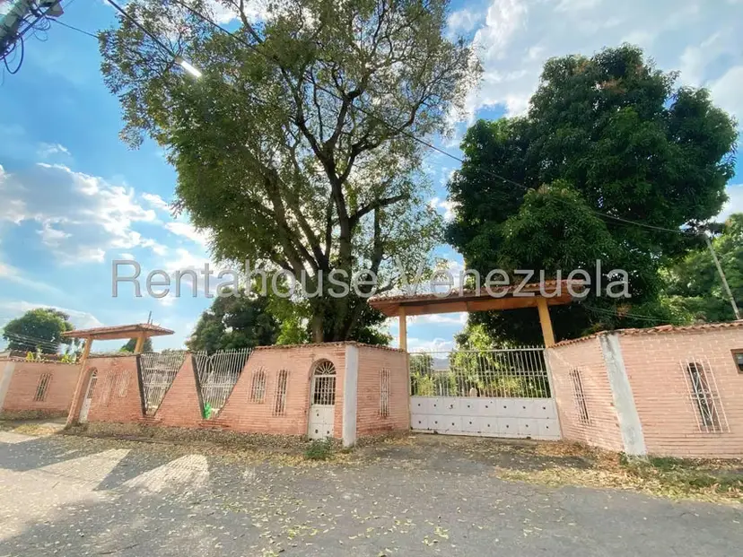 Terreno (Residencial) en Venta en El Limon, Aragua