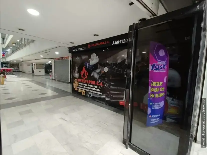 LOCAL COMERCIAL PLANTA PRINCIPAL C.C. OASIS CENTER