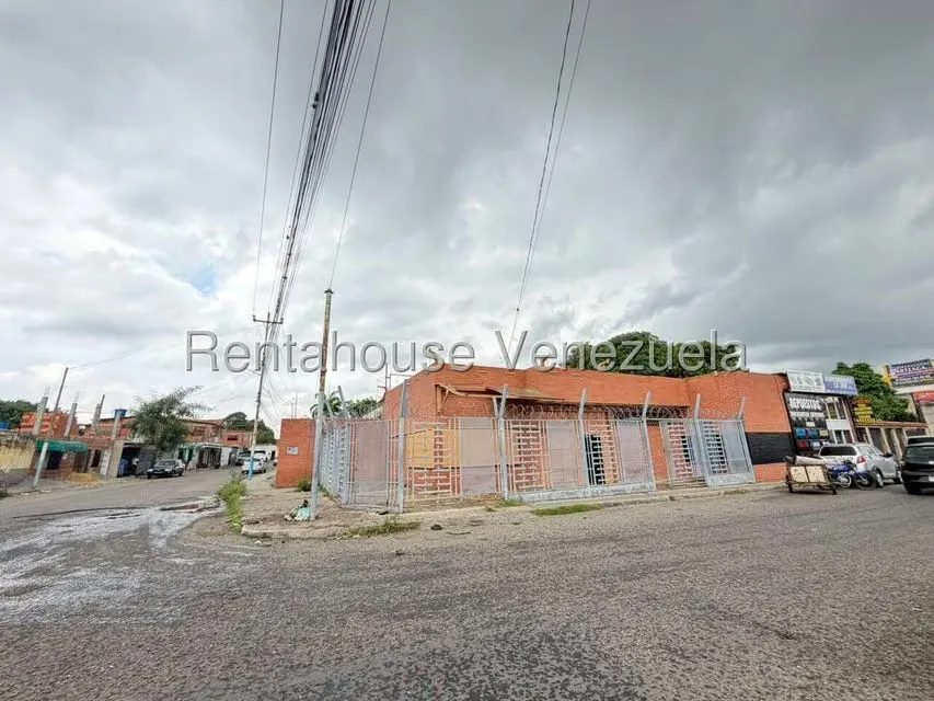 Local Comercial en Alquiler en Parroquia Concepcion, Lara - 12