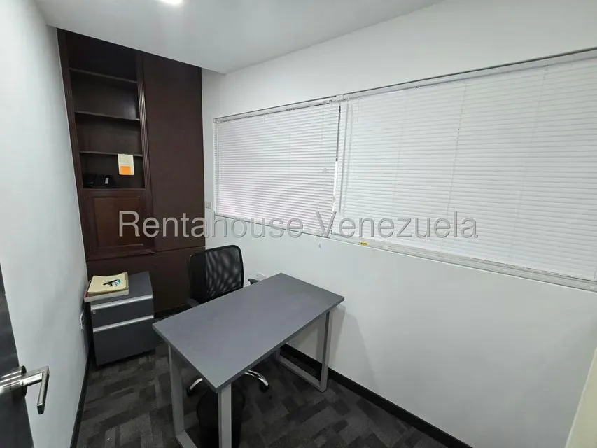 Local Comercial en Alquiler en Prados del Este, Distrito Metropolitano - 19