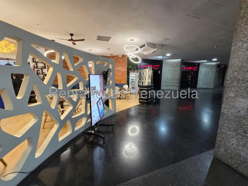 Local Comercial en Alquiler en Prados del Este, Distrito Metropolitano - 3