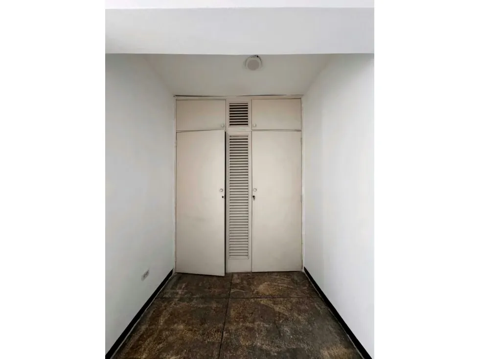 Alquilo PB de casa para depósito/showrrom 200m2 Altamira 8429 - 10