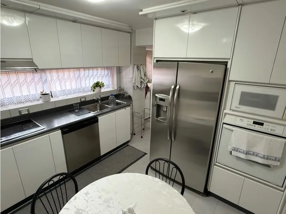 En venta apto 142m Santa Eduvigis.Municipio Sucre. Caracas - 7