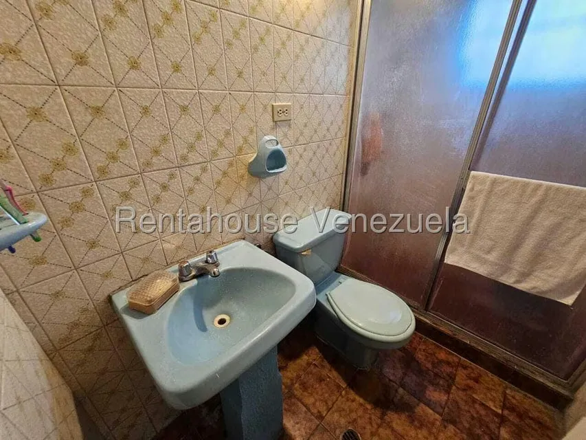 Casa (Duplex) en Venta en Andres Bello, Aragua - 28