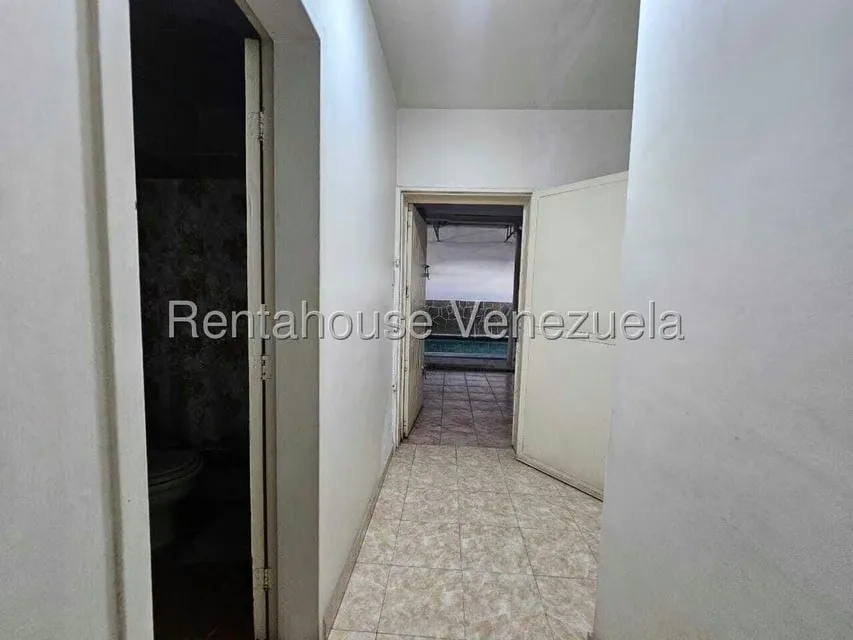 Casa (Duplex) en Venta en Andres Bello, Aragua - 45