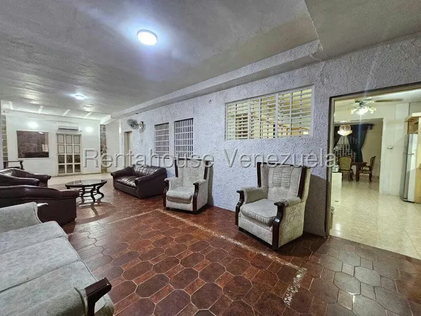 Casa (Duplex) en Venta en Andres Bello, Aragua - 47
