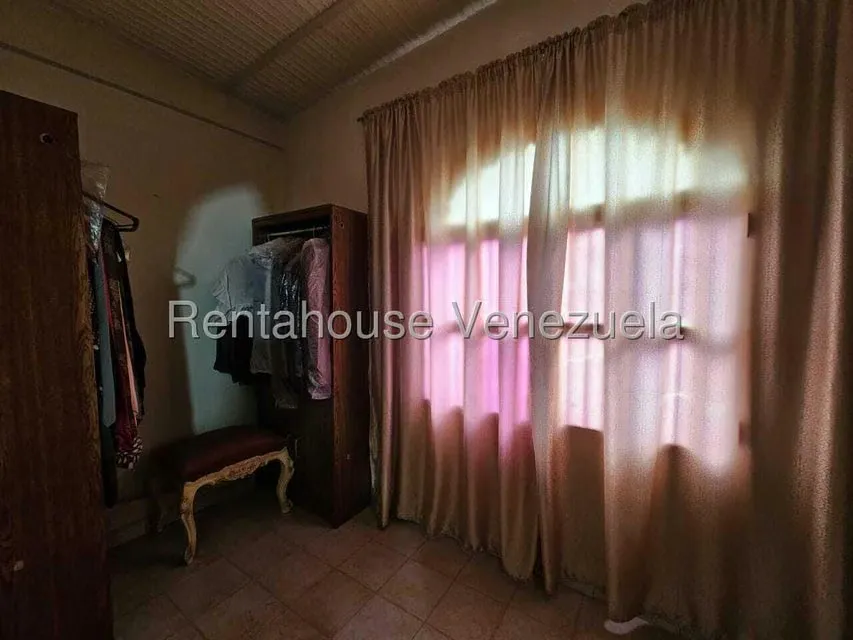 Casa (Duplex) en Venta en Andres Bello, Aragua - 52