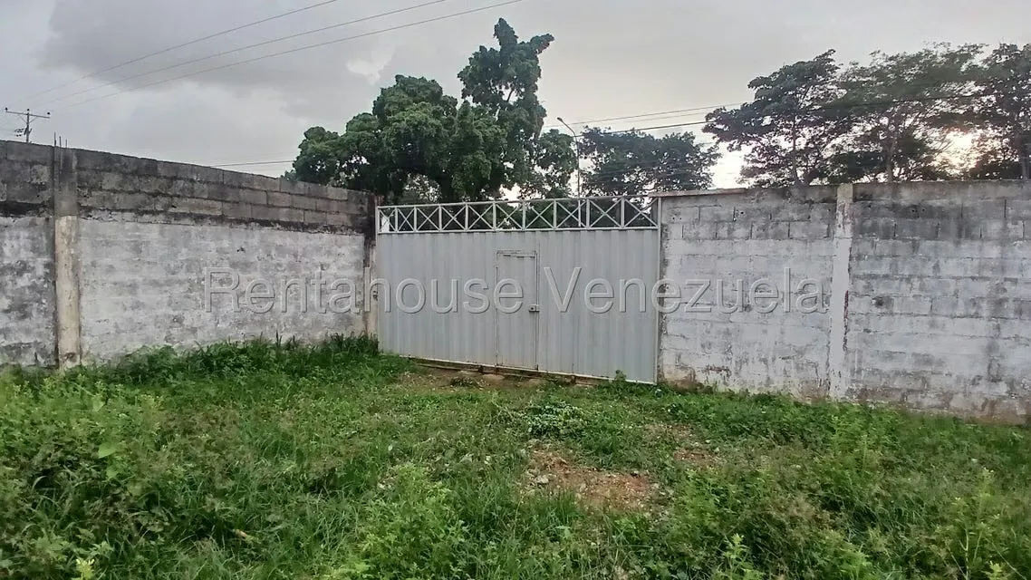 Terreno (Comercial) en Venta en Circunvalacion Sur, Portuguesa - 5