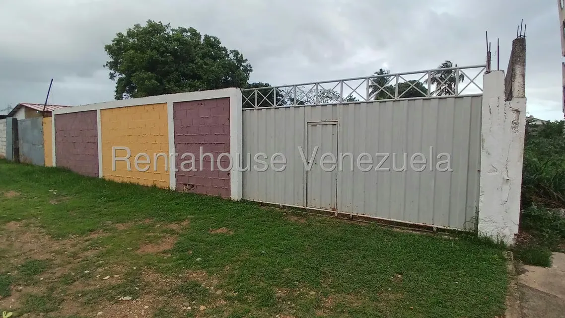 Terreno (Comercial) en Venta en Circunvalacion Sur, Portuguesa - 10