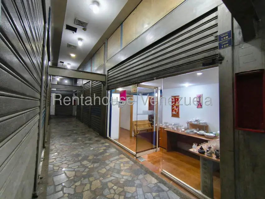 Local Comercial en Venta en Parroquia Santa Rosalia, Distrito Metropolitano
