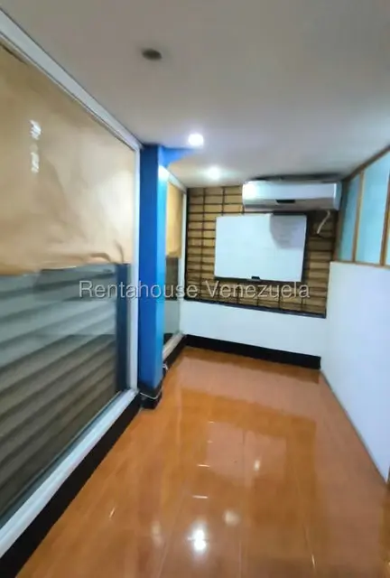Local Comercial en Venta en Parroquia Santa Rosalia, Distrito Metropolitano - 3