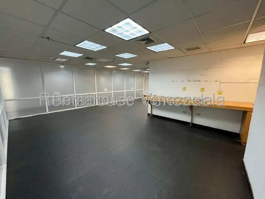 Local Comercial en Venta en El Bosque, Distrito Metropolitano - 11