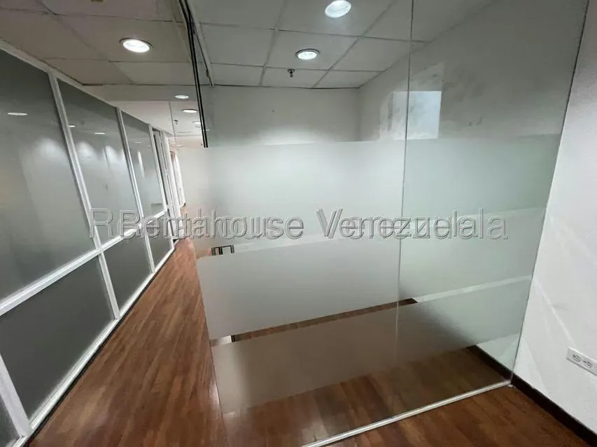 Local Comercial en Venta en El Bosque, Distrito Metropolitano - 9