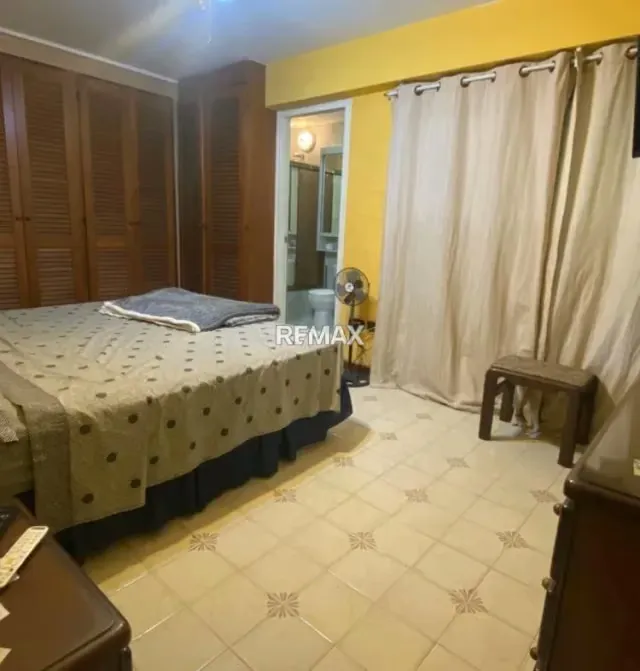 Apartamento de OPORTUNIDAD con Amplio Potencial y Confort en Las Esmeraldas en Venta - 8