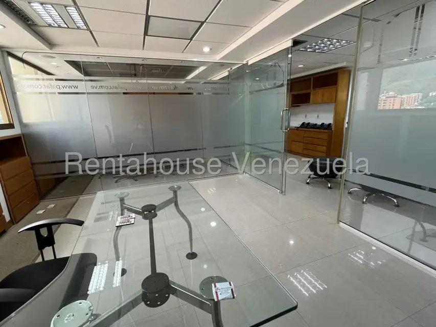 Oficina en Venta en Los Dos Caminos, Distrito Metropolitano - 14