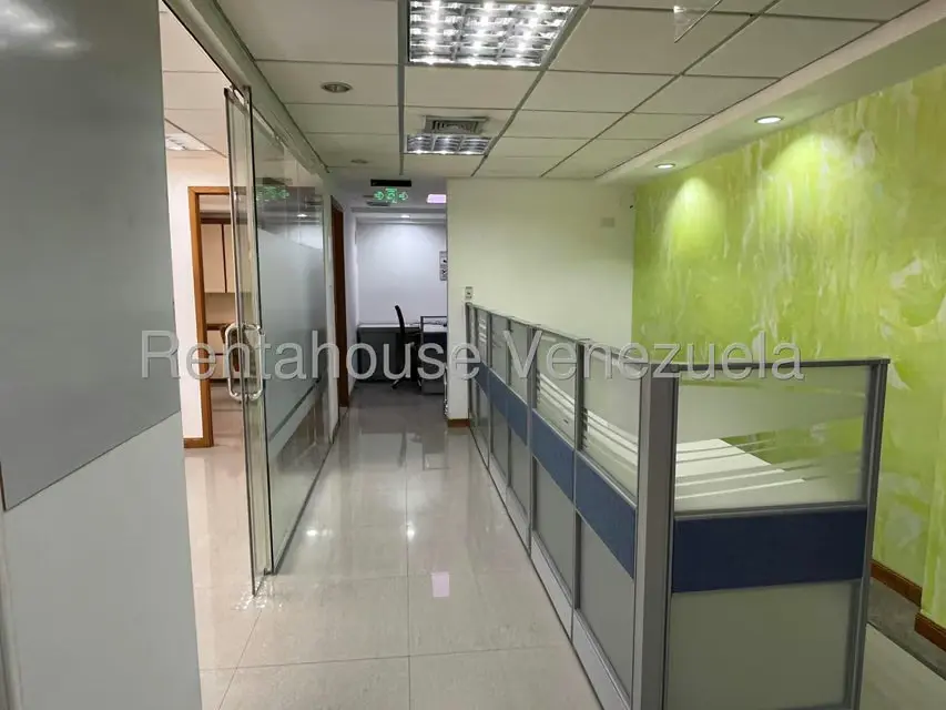 Oficina en Venta en Los Dos Caminos, Distrito Metropolitano - 19