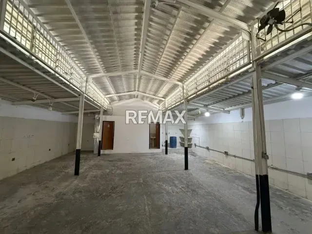 Local comercial en venta en Av. Las ferias - 12