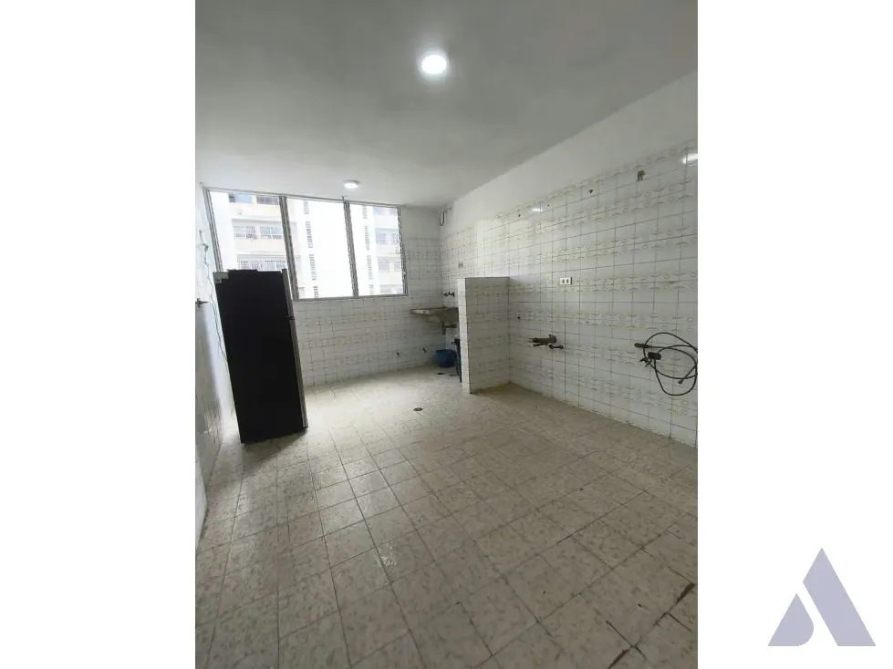 Vendo apartamento original 100m2 Avenida Principal La Urbina 4661 - 2