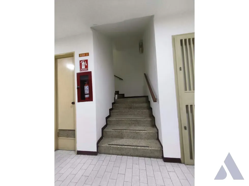 Vendo apartamento original 100m2 Avenida Principal La Urbina 4661 - 13