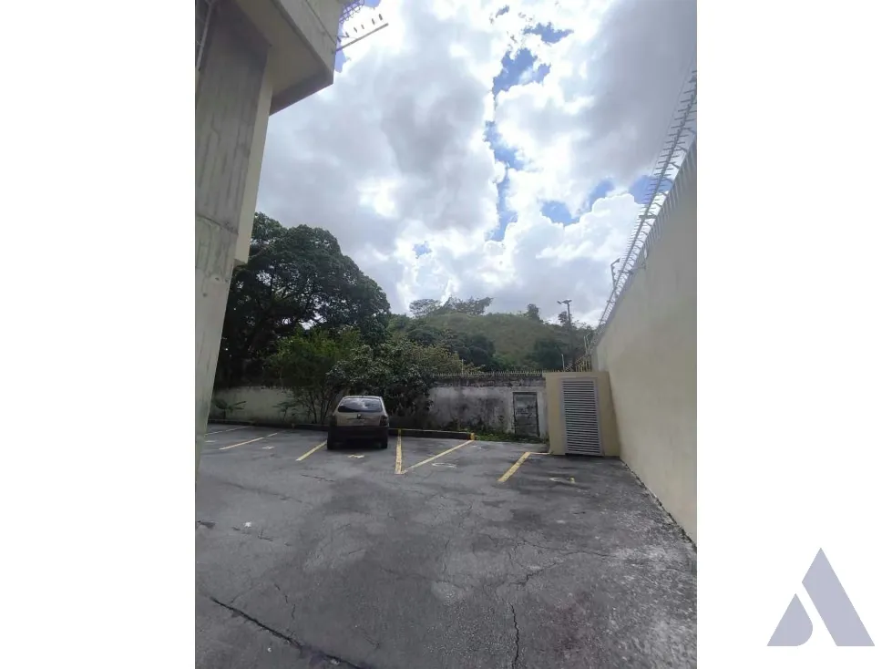 Vendo apartamento original 100m2 Avenida Principal La Urbina 4661 - 20