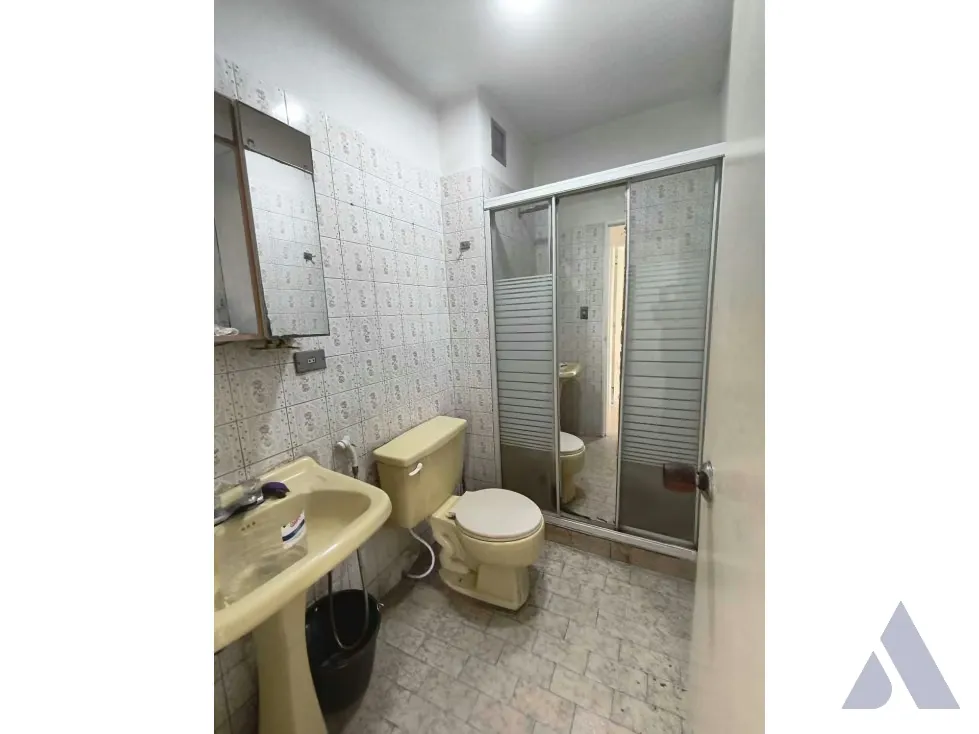 Vendo apartamento original 100m2 Avenida Principal La Urbina 4661 - 3