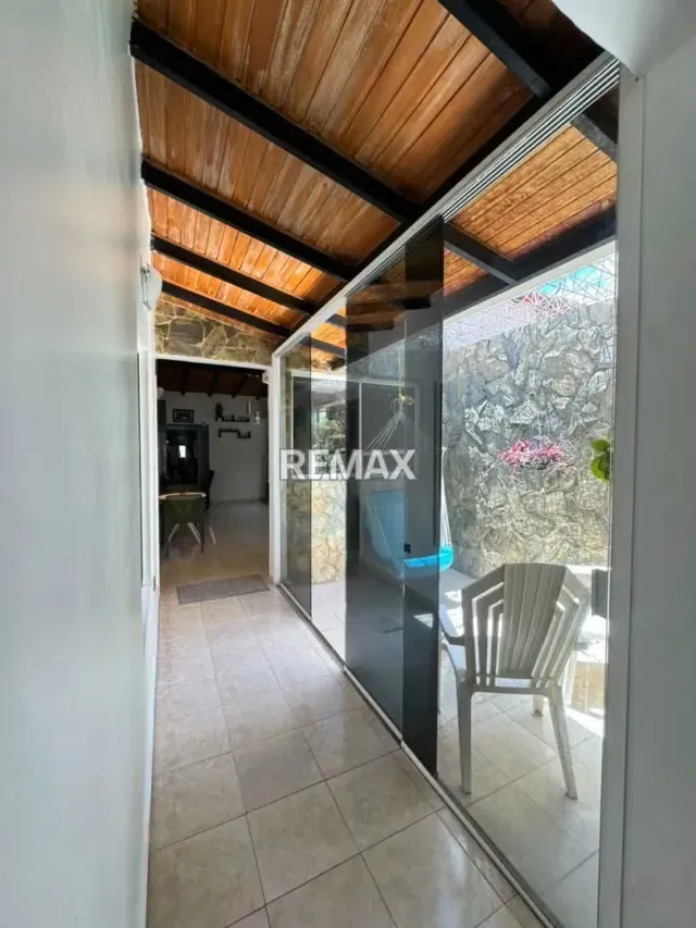 En Venta casa en Valle Oro, San Diego - 12