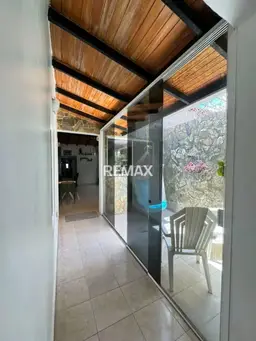Vista 12