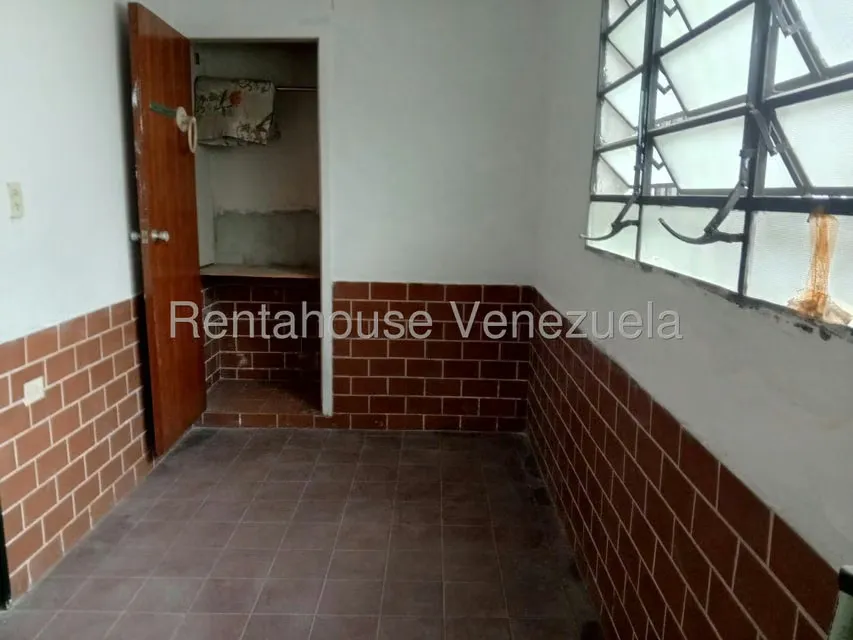 Casa (Multipes Niveles) en Venta en Los Rosales, Distrito Metropolitano - 11