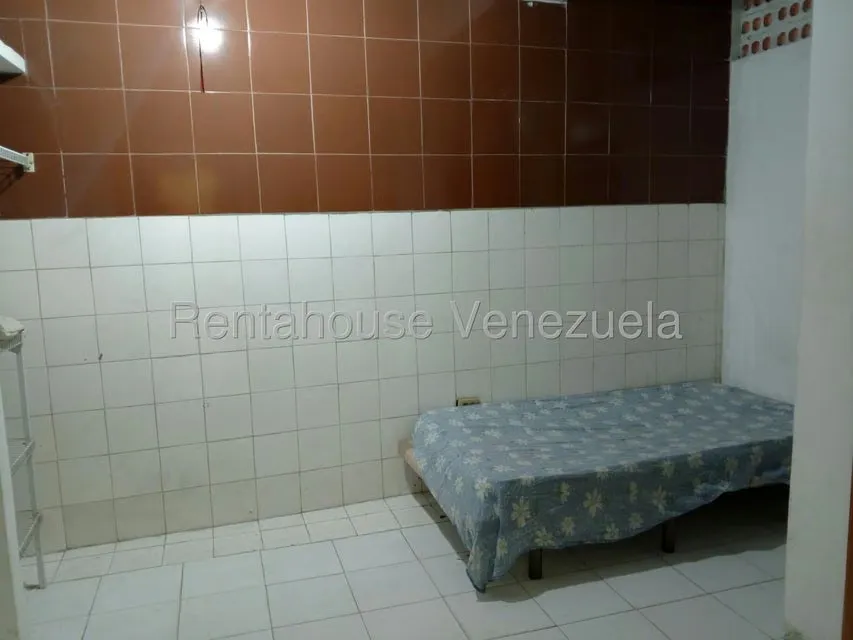 Casa (Multipes Niveles) en Venta en Los Rosales, Distrito Metropolitano - 13
