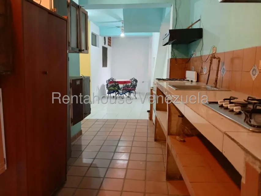 Casa (Multipes Niveles) en Venta en Los Rosales, Distrito Metropolitano - 16