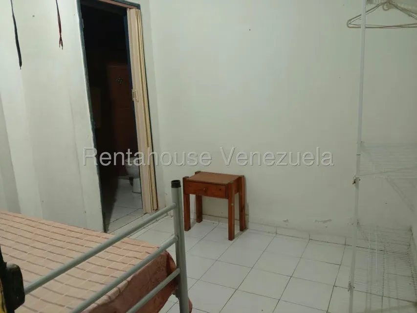 Casa (Multipes Niveles) en Venta en Los Rosales, Distrito Metropolitano - 18