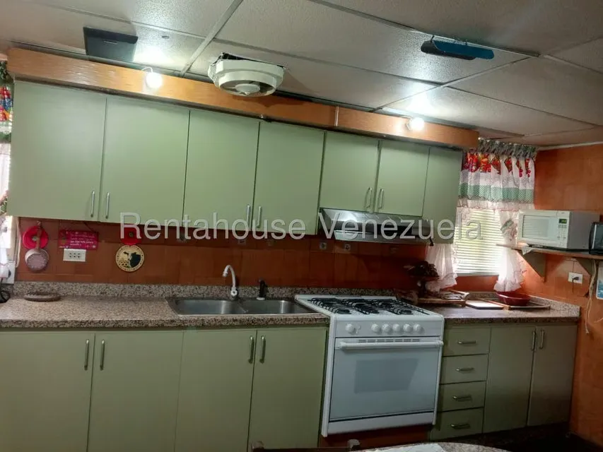 Casa (Multipes Niveles) en Venta en Los Rosales, Distrito Metropolitano - 30