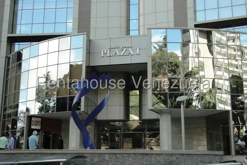 Oficina en Alquiler en Santa Paula, Distrito Metropolitano