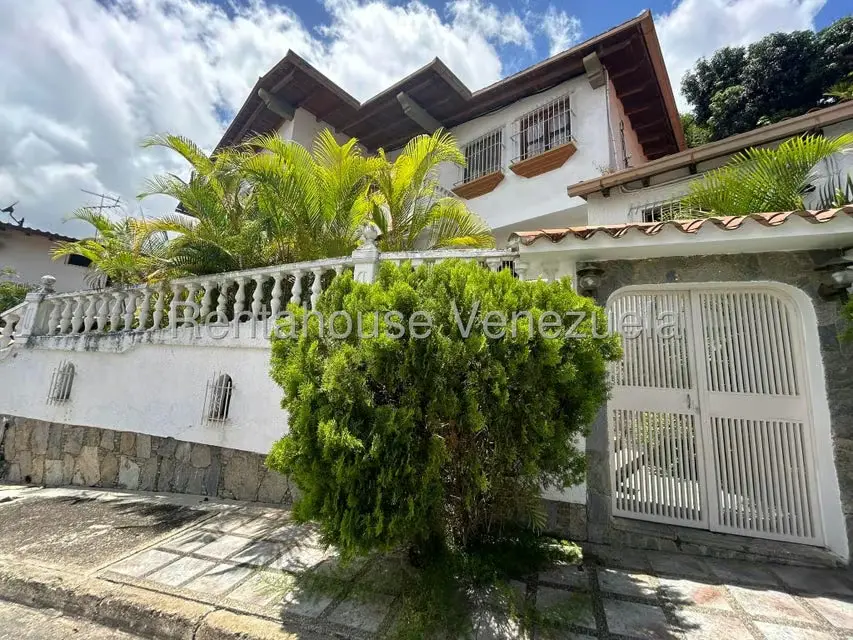 Casa (Multipes Niveles) en Venta en Los Naranjos del Cafetal, Distrito Metropolitano