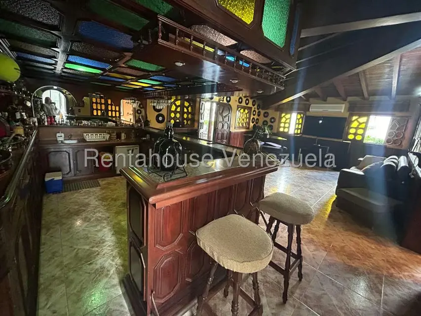 Casa (Multipes Niveles) en Venta en Los Naranjos del Cafetal, Distrito Metropolitano - 13