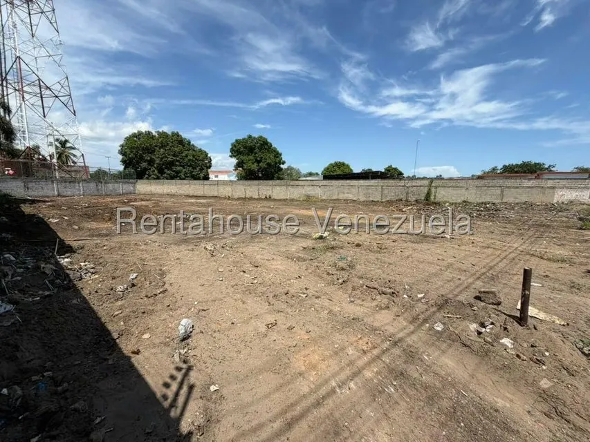 Terreno (Comercial) en Venta en 5bocas, Zulia