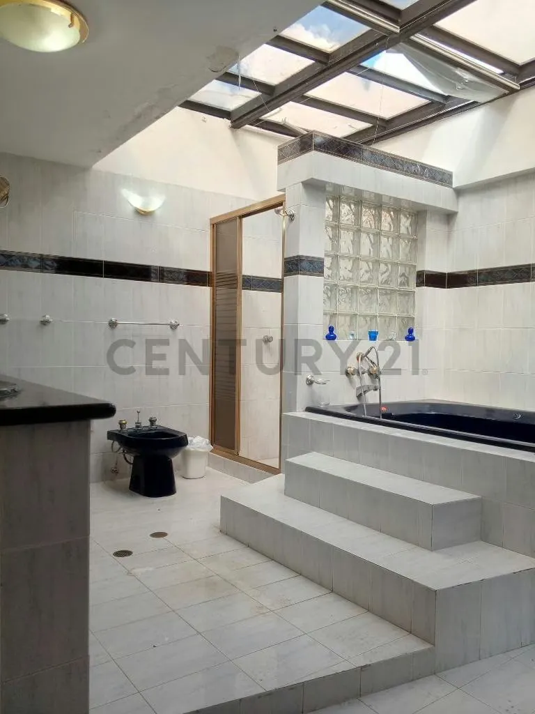 TOWNHOUSE VENTA EN LA BOYERA EL HATILLO - 21