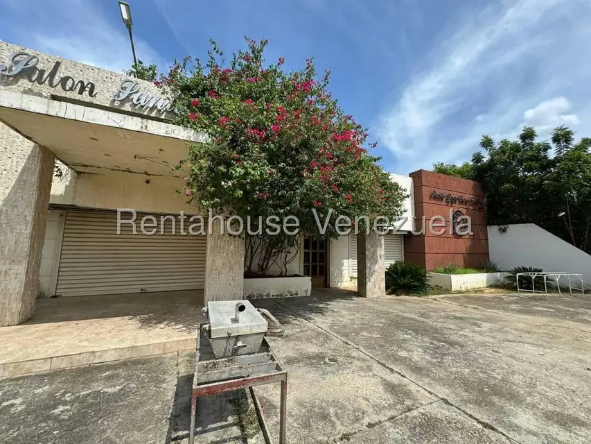 Comercial (Local Comercial) en Venta en Via Santa Rita, Zulia - 5