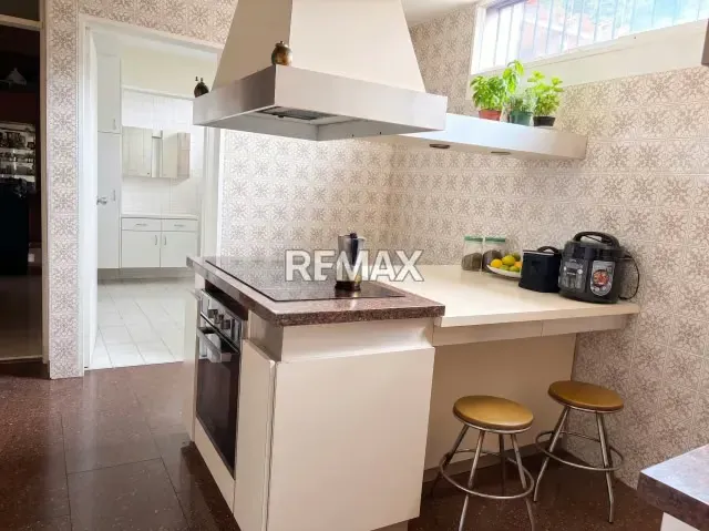 Apartoquinta en venta con gran terraza en Santa Sofía | Amplia e independiente - 7