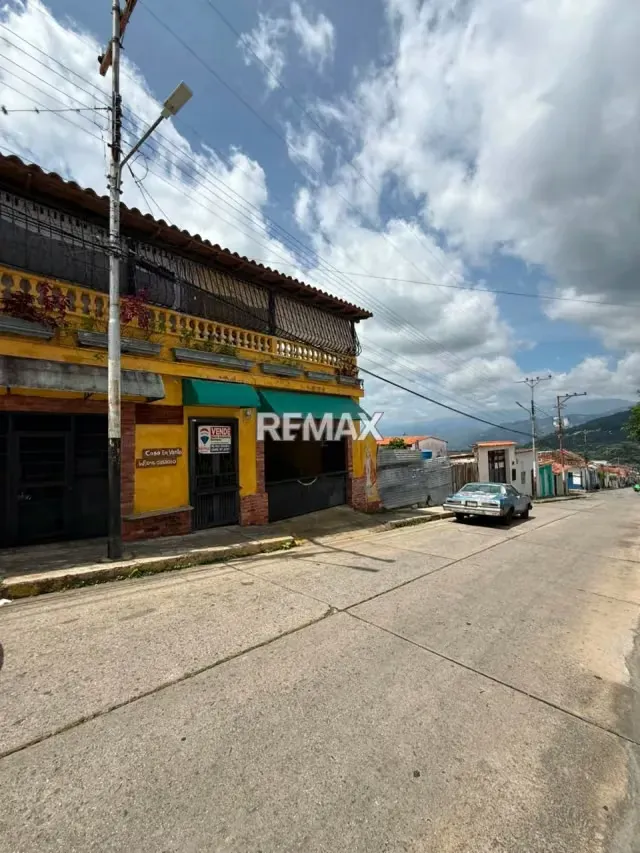 Amplia Propiedad en Venta Multiproposito Ubicada en Calle Bolivar Sector centro Escuque Estado Trujillo - 8