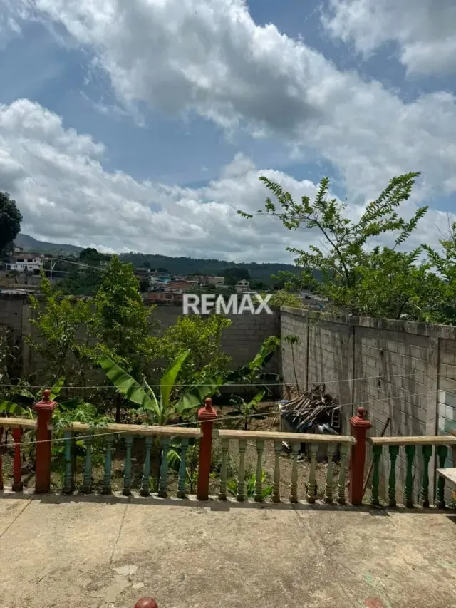 Amplia Propiedad en Venta Multiproposito Ubicada en Calle Bolivar Sector centro Escuque Estado Trujillo - 9