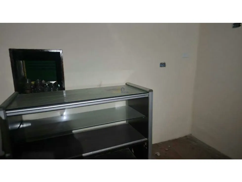 Se Alquila local de 191m2 Plaza Las Americas I Etapa - 11