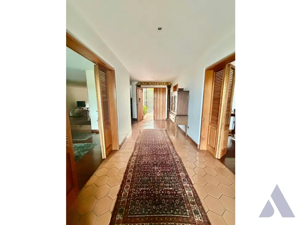 Se vende quinta 680m2 Lomas del Mirador 5096 - 4