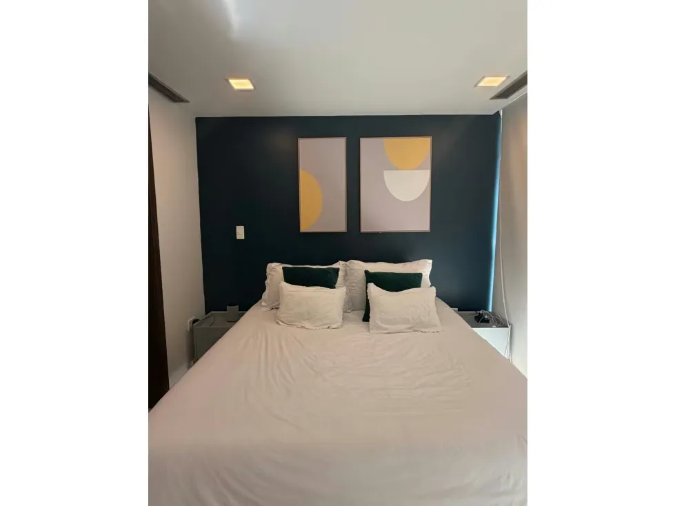 Se vende Ph en calle cerrada 383m2 Los Naranjos de las Mercedes 4695 - 24